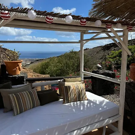Castillo Lanzarote Villa Winni - Luxury Villa - Pet Friendly With Heated Pool La Asomada  Exterior photo