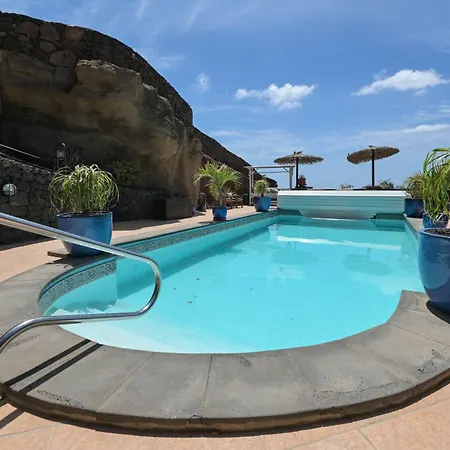 Castillo Lanzarote Villa Winni - Luxury Villa - Pet Friendly With Heated Pool La Asomada  Exterior photo
